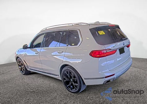 2020 BMW X7 xDrive40I z USA, uszkodzony, nr VIN 5UXCW2C02L9C10278